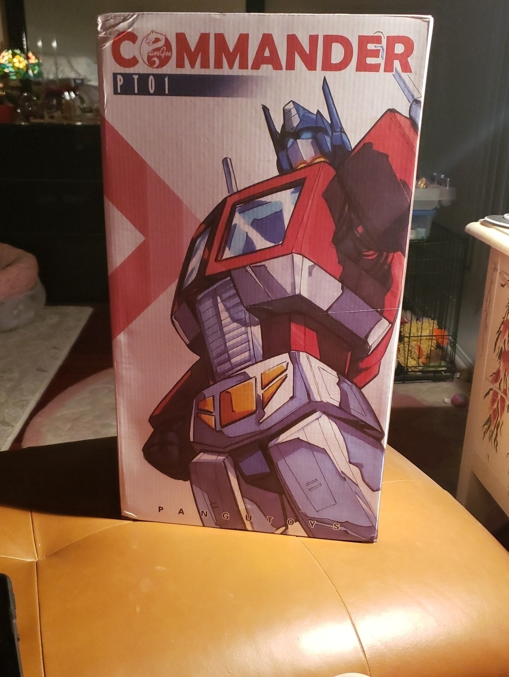 NEW PANGU TOYS PT-01 COMMANDER